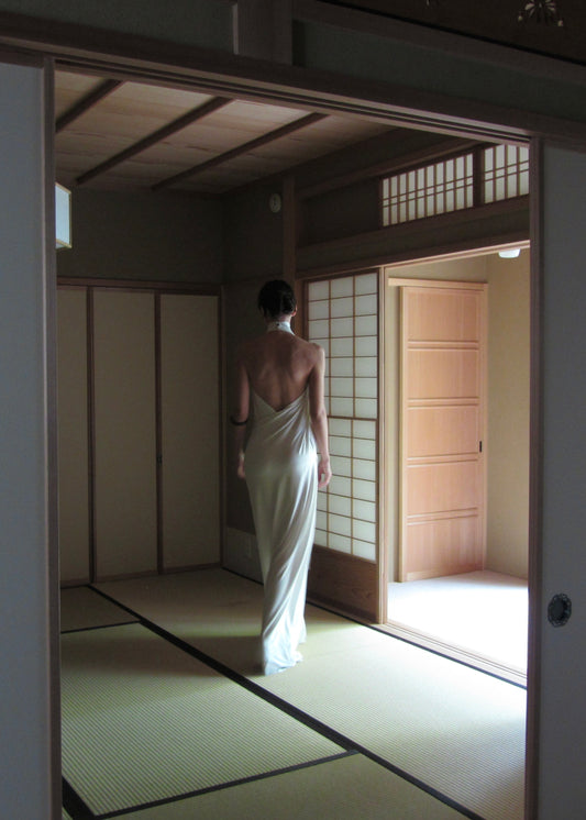 Gaia Dress in white