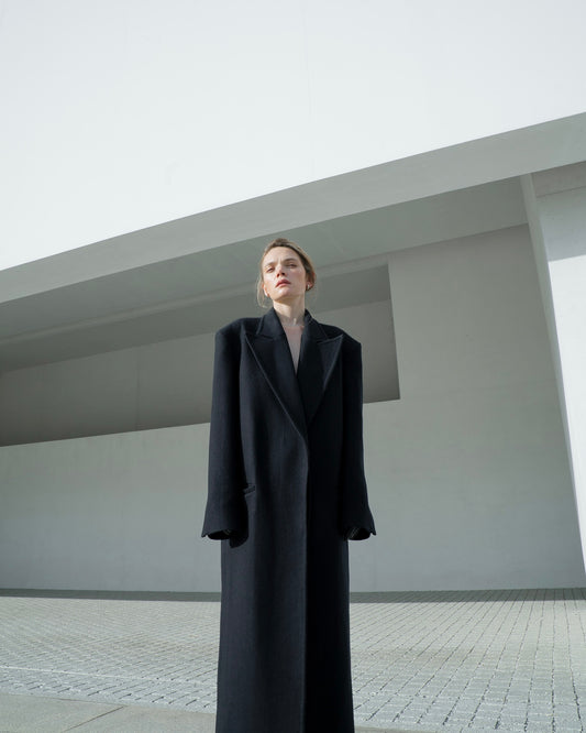 Manteau classique en noir