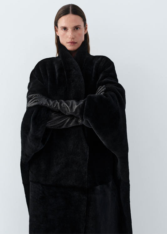 Sculpted Shearling Coat in black