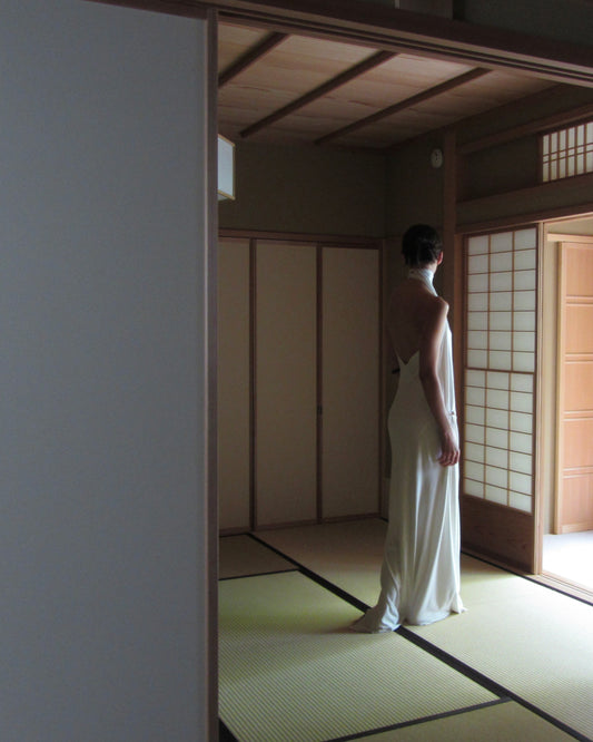 Gaia Dress in white