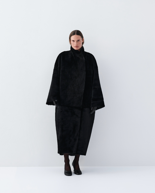 Sculpted Shearling Coat in black