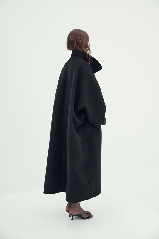 Signature Mia Coat in black - winter