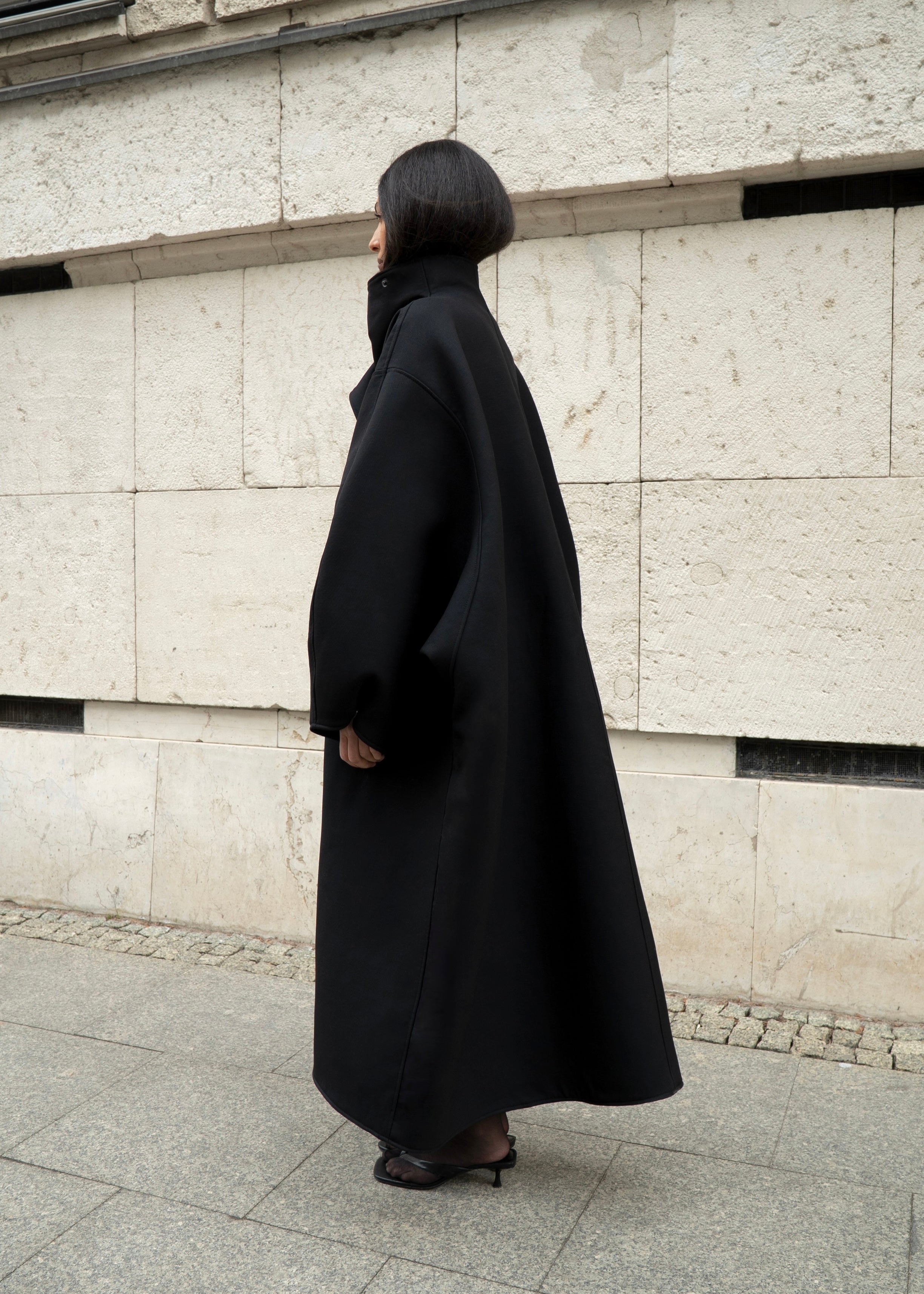 Signature Mia Coat in black - Midseason – Diana Milkanova
